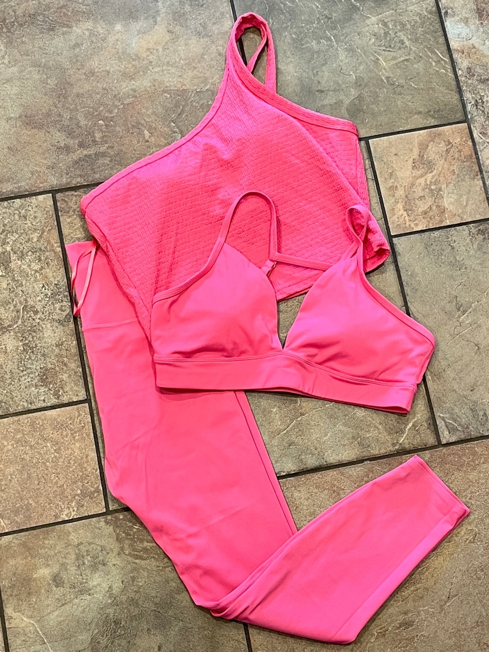 Hot Pink Women's Three-Piece Activewear Set - Tavi